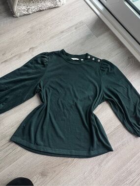 Reitmans Dark Green Puff Sleeve Crewneck Top with Shoulder Buttons